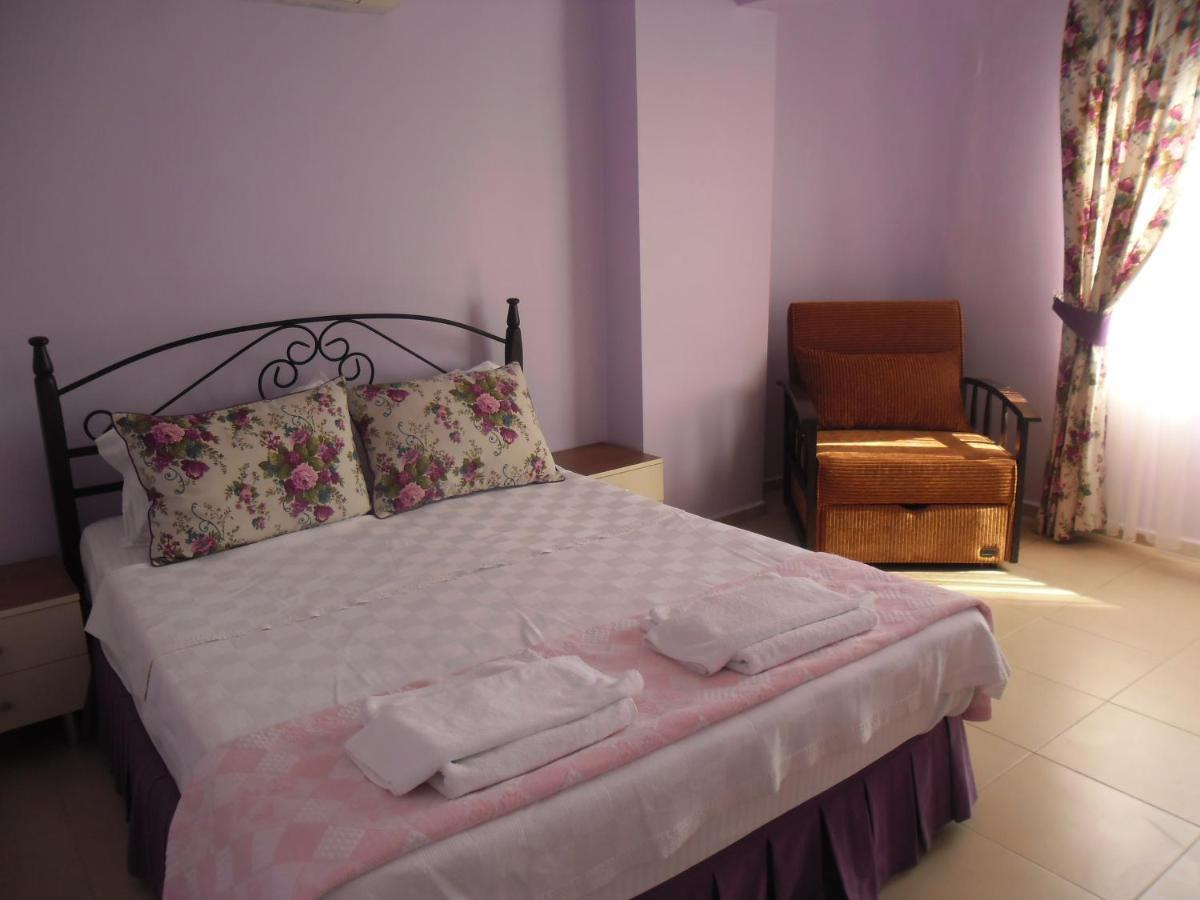 Maviev Otel Cesme Phòng bức ảnh